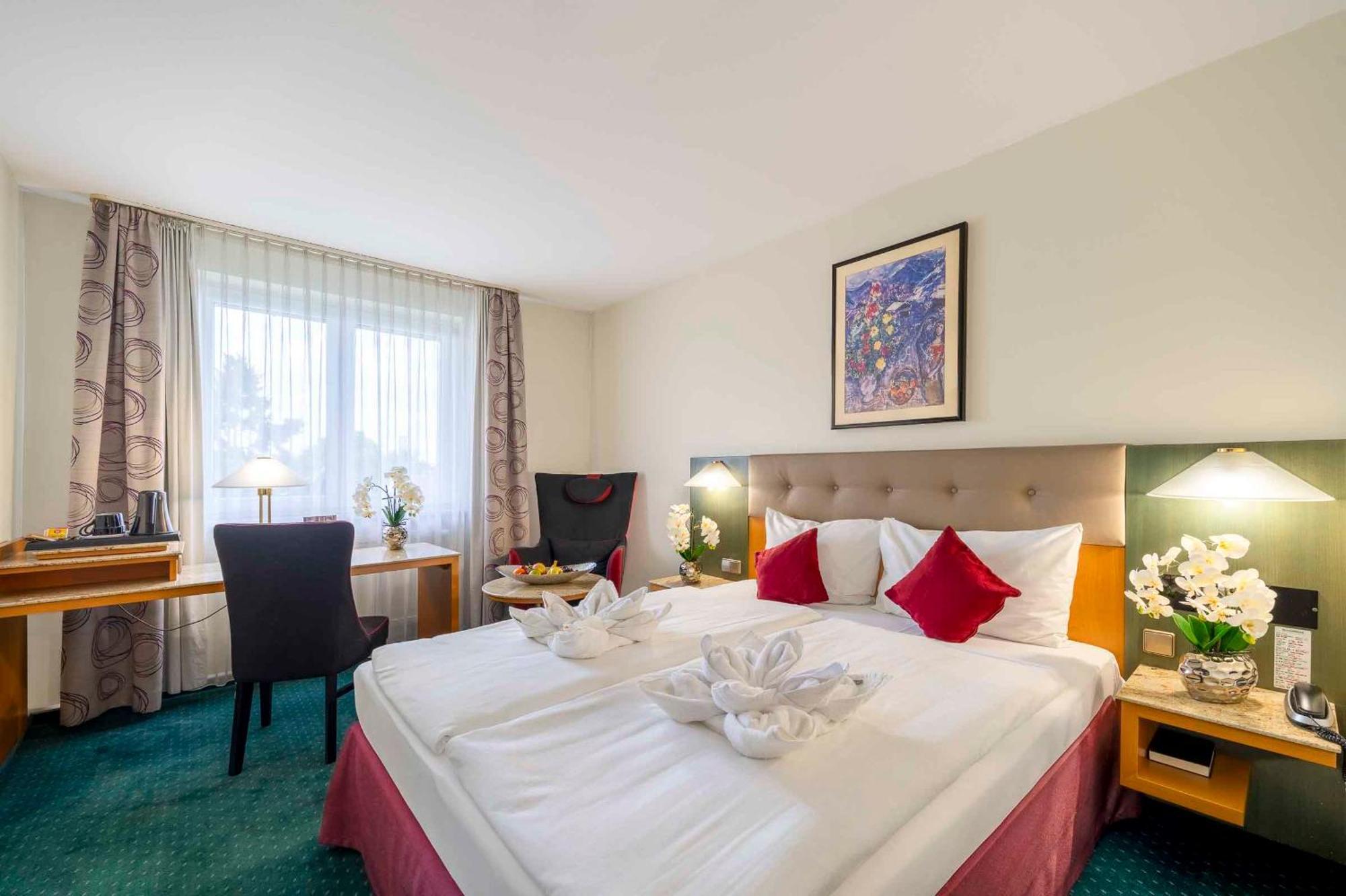Plaza Inn Blankenburg Ditzingen, Sure Hotel Collection Zewnętrze zdjęcie