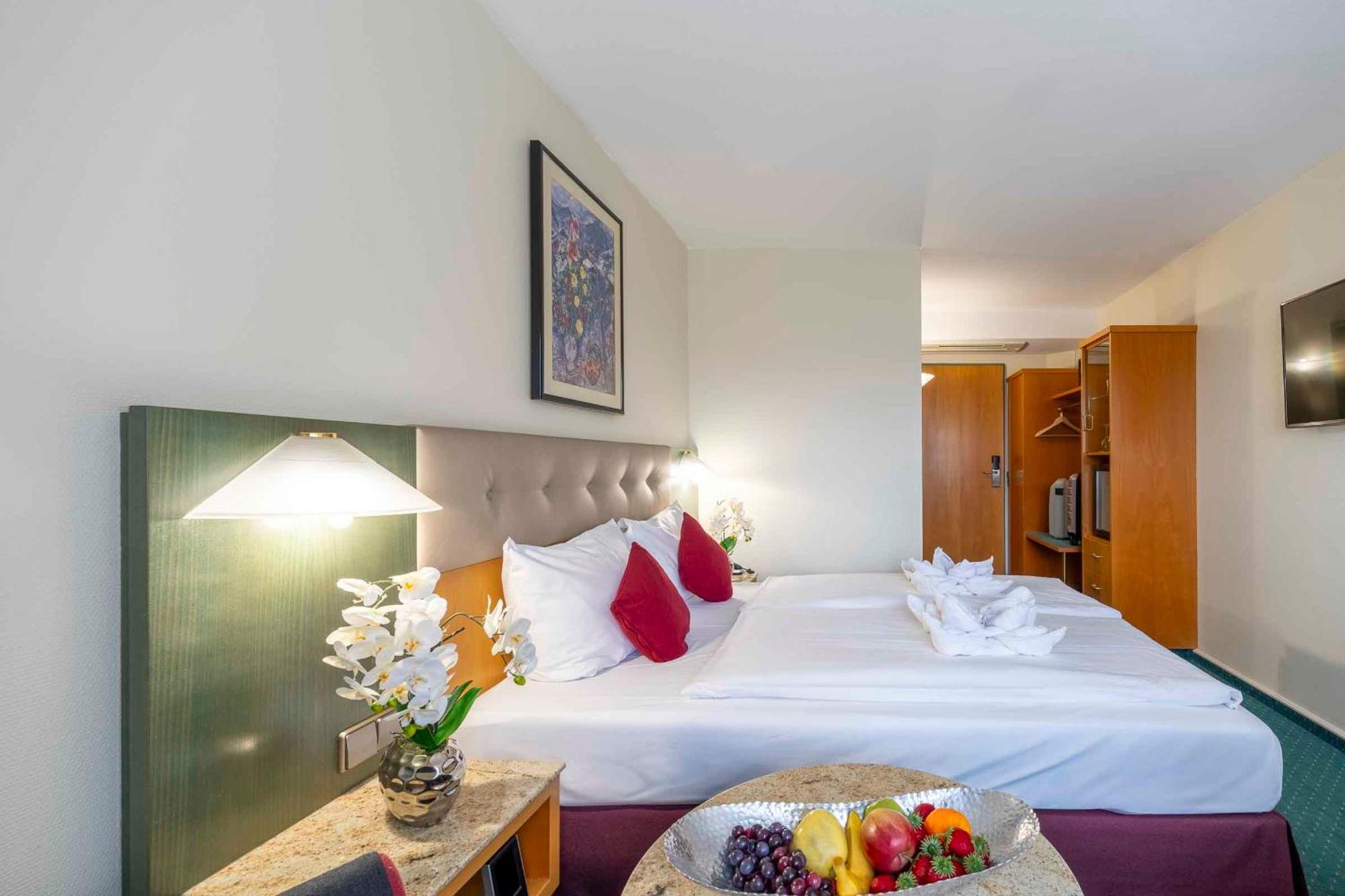 Plaza Inn Blankenburg Ditzingen, Sure Hotel Collection Zewnętrze zdjęcie
